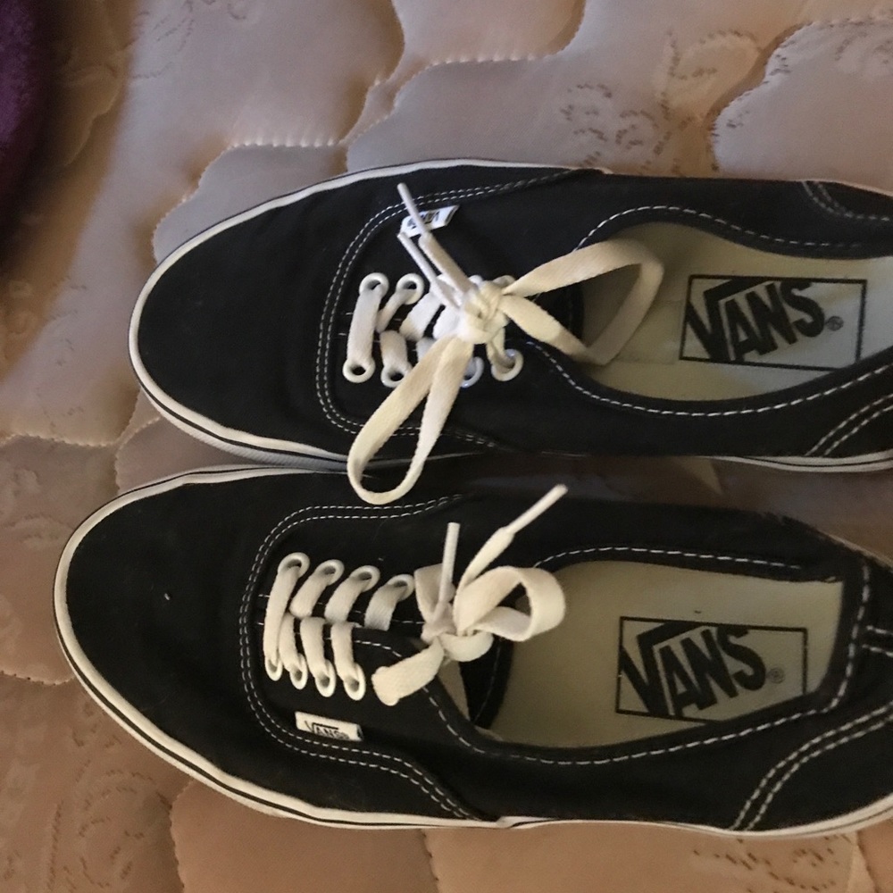 Black vans